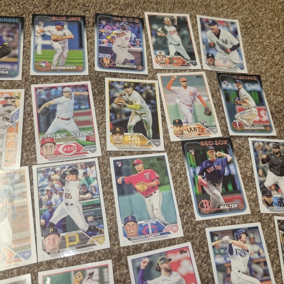 Topps Baseball Trading Card lot of 41 Set #47 - Picture 6 of 11